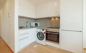 Modern & Stylish Apartments By Vacationy